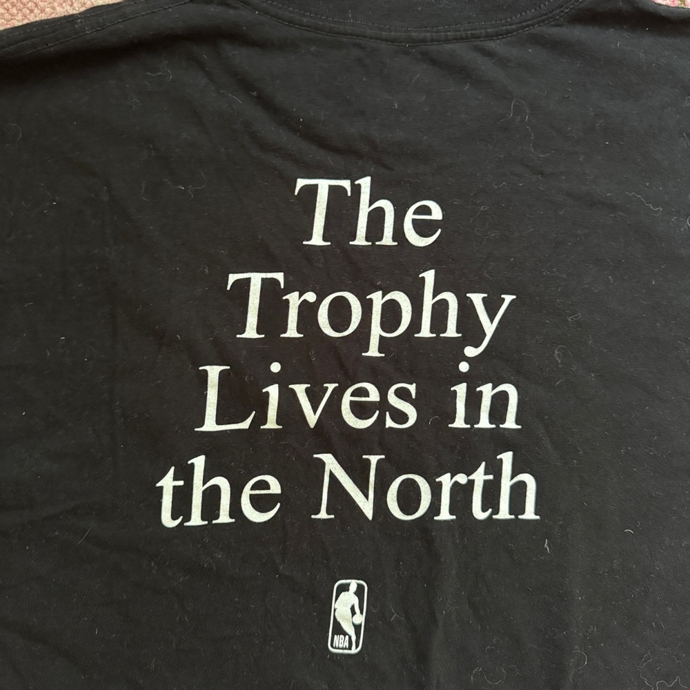 Peace Collective Raptors Champions Black Graphic Crop Top - Size M - Picture 4 of 6